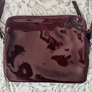 BANANA REPUBLIC FUNCTIONAL CROSSBODY BAG